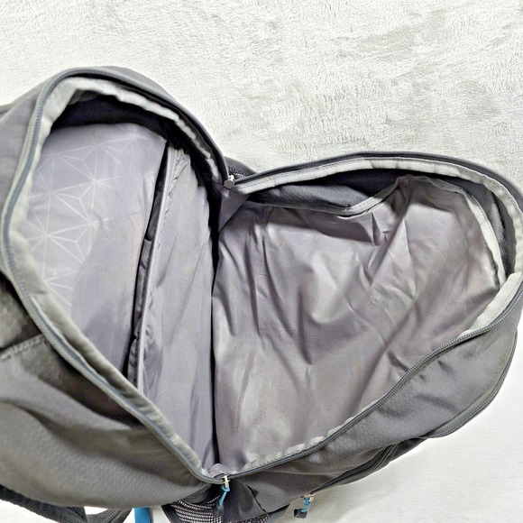 High Sierra Backpack Multiple Pocket Hiking School Work Used - Picture 7 of 9